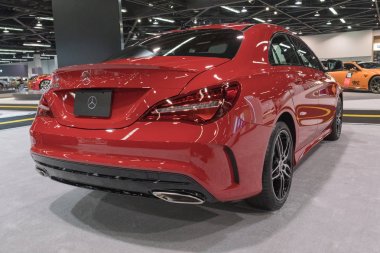 Mercedes-Benz Gla-sınıf Gla 250 ekranda