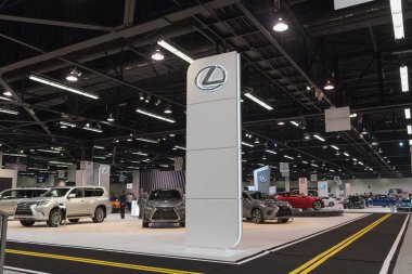 Lexus stand ekranda