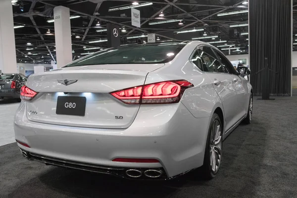 Genesis G80 ekranda