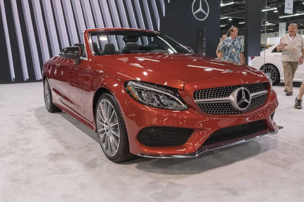 Mercedes-Amg S65 Cabriolet Brabus roket 900 ekranda