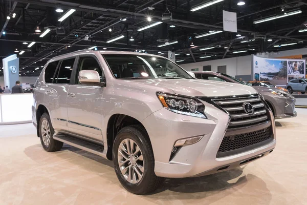 Lexus Gx 460 ekranda — Stok fotoğraf