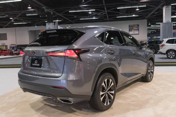 Lexus Nx 300h på displayen — Stockfoto