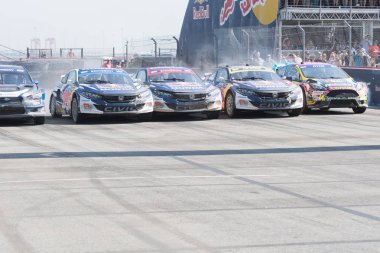 Red Bull Grc sırasında rekabet Ralli-Kros sürücüleri