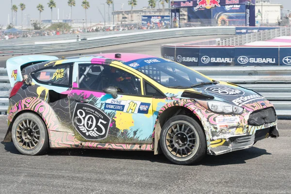 Ford Fiesta St M-Sport Austin Dyne #14 tarafından tahrik