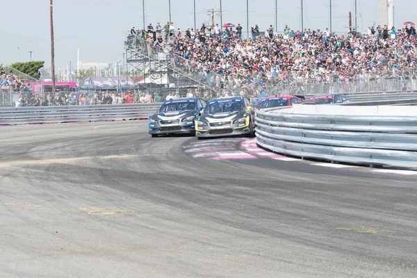 Pilotos de Rallycross competindo durante o Red Bull GRC — Fotografia de Stock