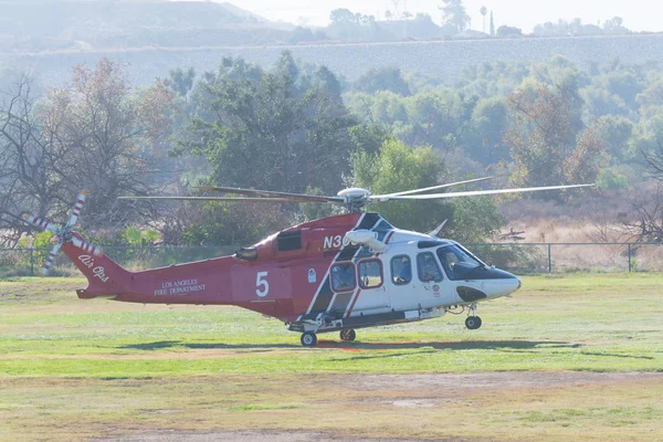 Los Angeles Fire AgustaWestland AW139 Airbus H125 — стоковое фото