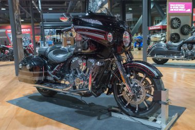 Ekranda Hint kabile reisi