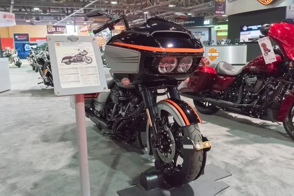 Экспозиция Harley Davidson Road Glide Special — стоковое фото