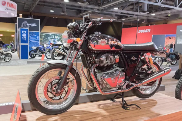 Royal Enfield Interceptor 650cc på displayen — Stockfoto