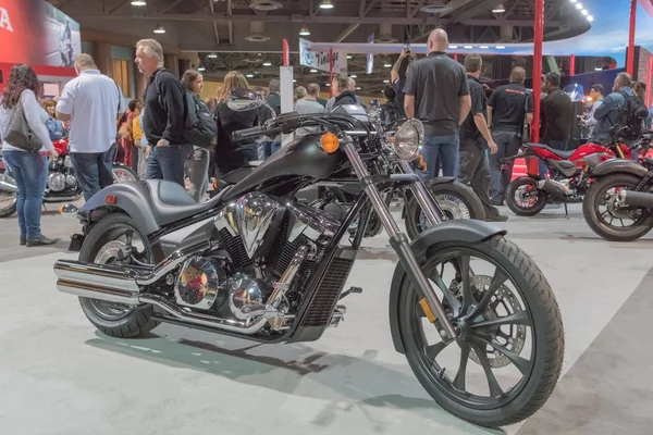 Motocicleta personalizada en exhibición — Foto de Stock