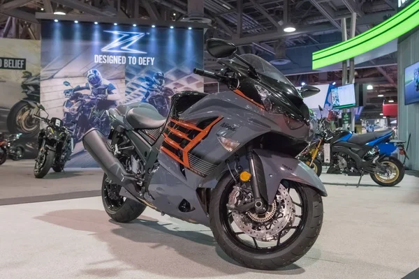 Kawasaki Ninja Zx-14r na wyświetlaczu — Zdjęcie stockowe