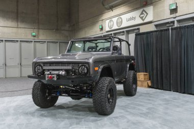Ford Bronco La Auto Show sırasında ekranda