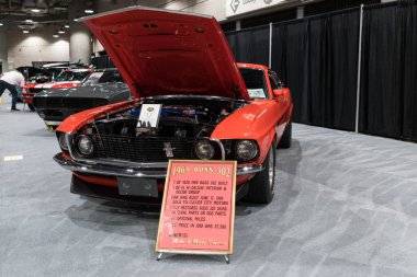 Ford Mustang patron 302 La Auto Show sırasında ekranda