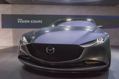 Mazda vizyon Coupe konsepti La Auto Show sırasında ekranda