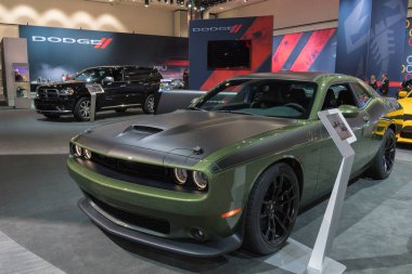 Dodge Challenger Srt 392 La Auto Show sırasında ekranda