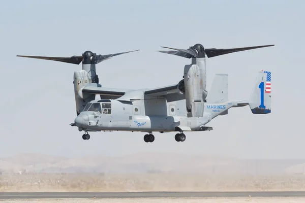 U.S. Marines MV-22 Osprey Aircraft on display — Stock Photo, Image