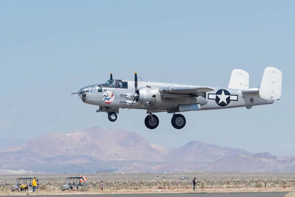 Североамериканский B-25 Mitchell — стоковое фото