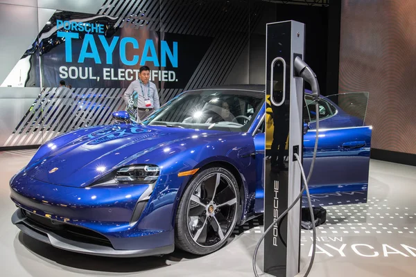 Porsche Taycan charger station on display during Los Angeles Aut — Stock Photo, Image