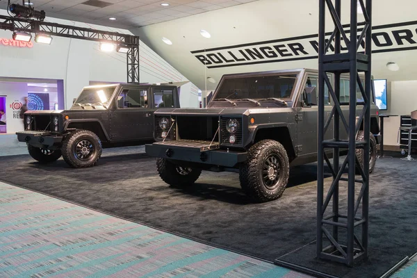 Bollinger B1 e B2 camion elettrici in mostra durante Los Angeles — Foto Stock