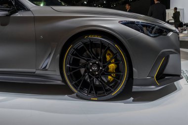 Infiniti Q60 Projesi Siyah S Kavramı Los Angel sırasında sergilenmektedir