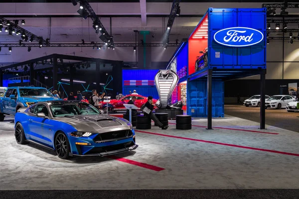 Ford Mustang Gt Fastback visas under Los Angeles Auto Show — Stockfoto