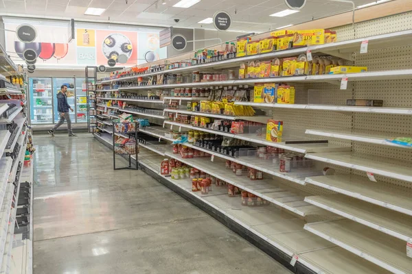 Los Ángeles Marzo 2020 Estanterías Alimentos Vacías Los Supermercados Los — Foto de Stock