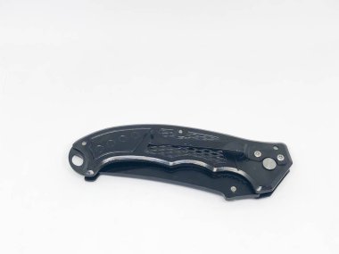 Çeşitli modeller cep çakısı, beyaz arka plan