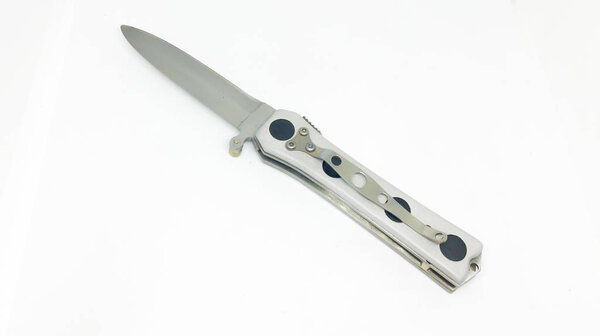 Карманный нож, различные карманные ножи и нож, белый фон
