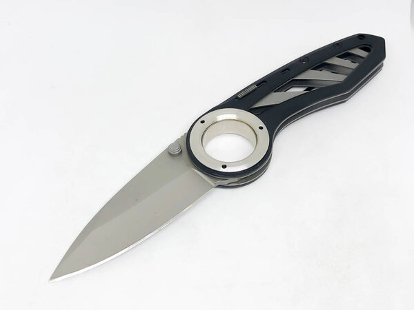 Многоцелевой карманный нож
