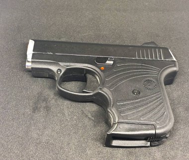 Çeşitli Desenler Tabancası, Siyah Arkaplan