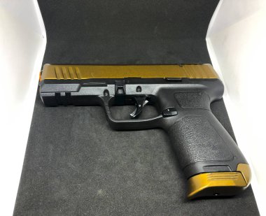 Çeşitli Desenler Tabancası, Siyah Arkaplan