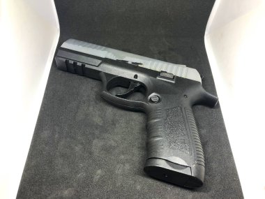 Çeşitli Desenler Tabancası, Siyah Arkaplan