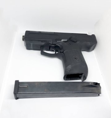 Çeşitli Desenli Tabancalar, Beyaz Arkaplan