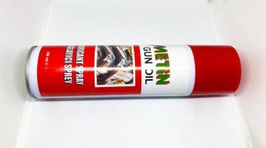 Silah Mermisi ve Bakım Seti, Beyaz Arkaplan.