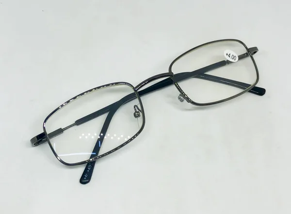 Sortimento Óculos Numerados Fundo Branco — Fotografia de Stock