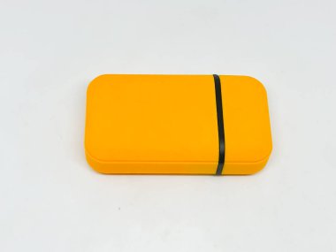 Farklı renklerde aydınlatmalar.