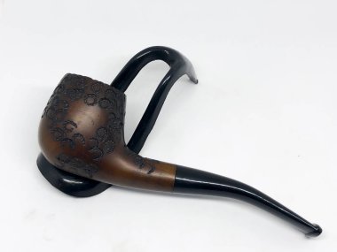 Renkli boru türleri, beyaz arkaplan.