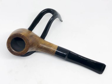 Renkli boru türleri, beyaz arkaplan.