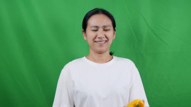 Slow Motion Asia Women Holding Vegetable — Stock Video