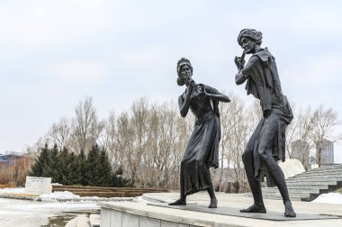 Çin Changchun Dünya Heykel Bahçesinin kışın manzarası