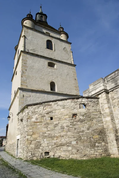 Glockenturm der armenischen Kathedrale kamyanez-podilsky, Ukraine — Stockfoto