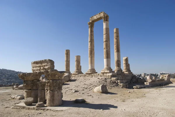 ヘラクレス神殿、ヨルダンのアンマンの城塞 — ストック写真