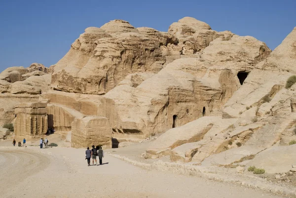 Entrada a la antigua ciudad nabatea de Petra, Jordania — Foto de Stock