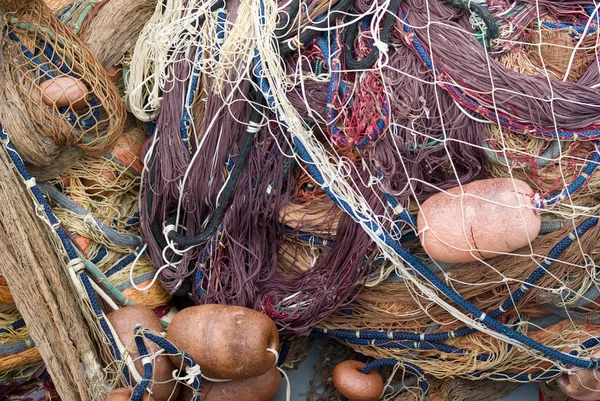 Redes y flotadores de pesca —  Fotos de Stock