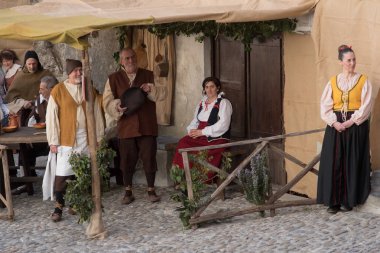 Ortaçağ kostüm partisi