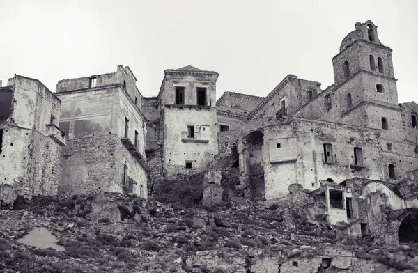 Ruinas de Craco, región de Basilicata, Italia —  Fotos de Stock
