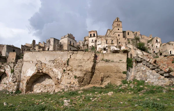 Ruiny w regionie Craco, Basilicata, Włochy — Zdjęcie stockowe