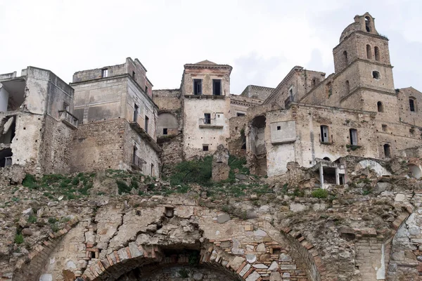 Ruínas de Craco, região de Basilicata, Itália — Fotografia de Stock
