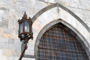 Sokak Siena'da ışık