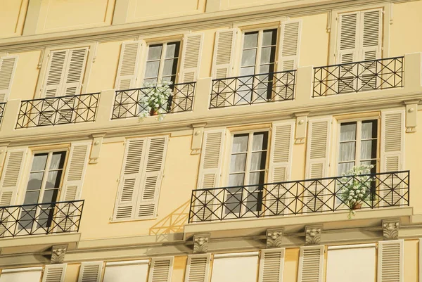 Facciata dipinta, Nizza, Francia — Foto Stock